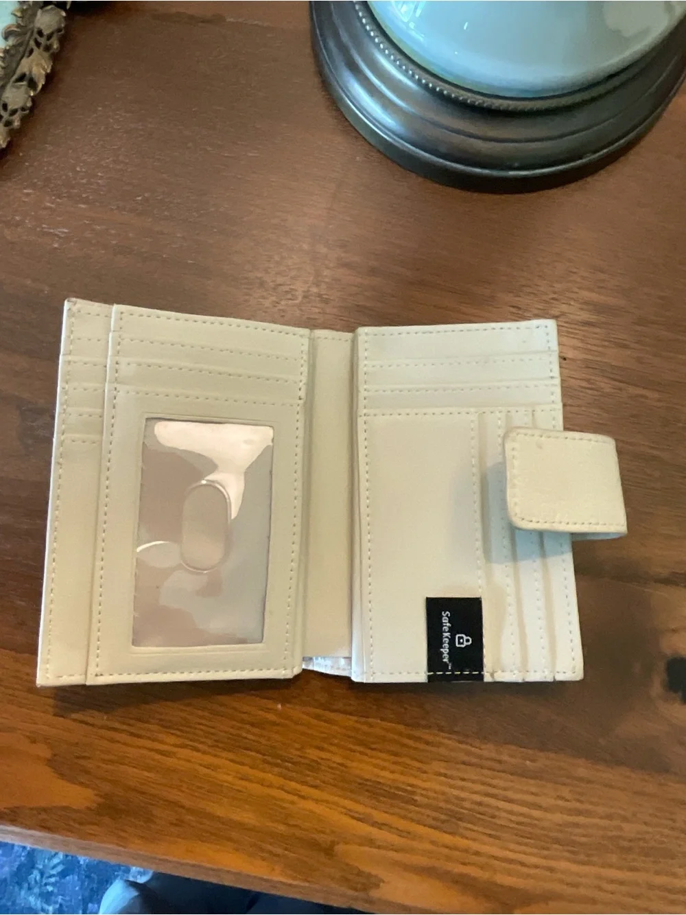 Pebbled Leather Women's Wallet in Cream